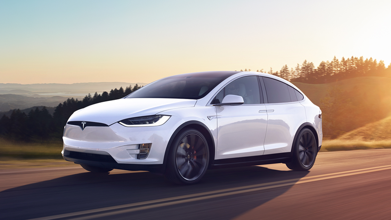 Tesla Model X_Profil 1